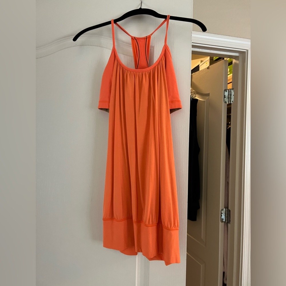 Lululemon workout tank top